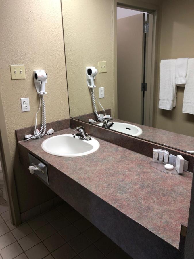 Canad Inns Destination Centre Windsor Park Winnipeg Eksteriør bilde