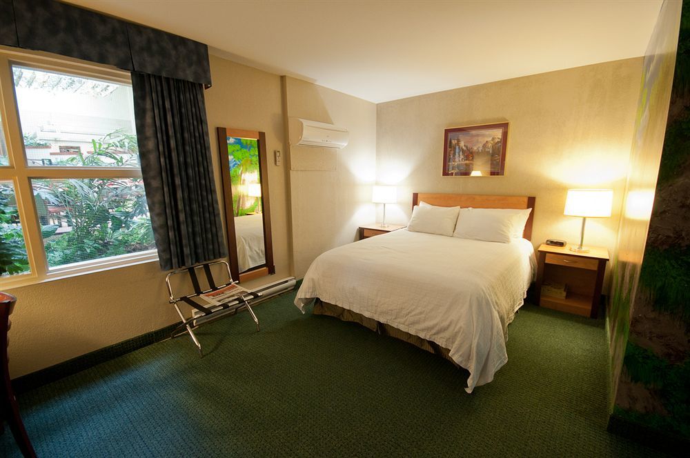 Canad Inns Destination Centre Windsor Park Winnipeg Eksteriør bilde