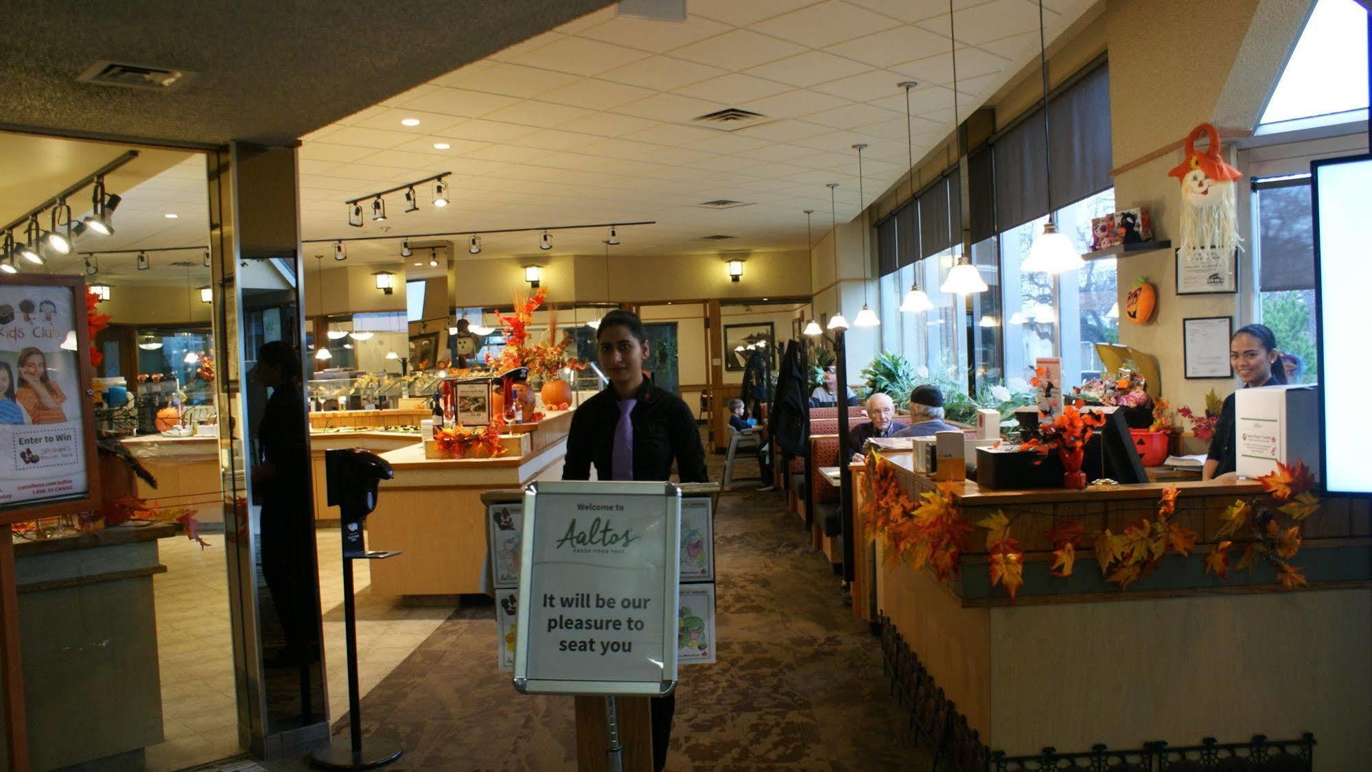 Canad Inns Destination Centre Windsor Park Winnipeg Eksteriør bilde